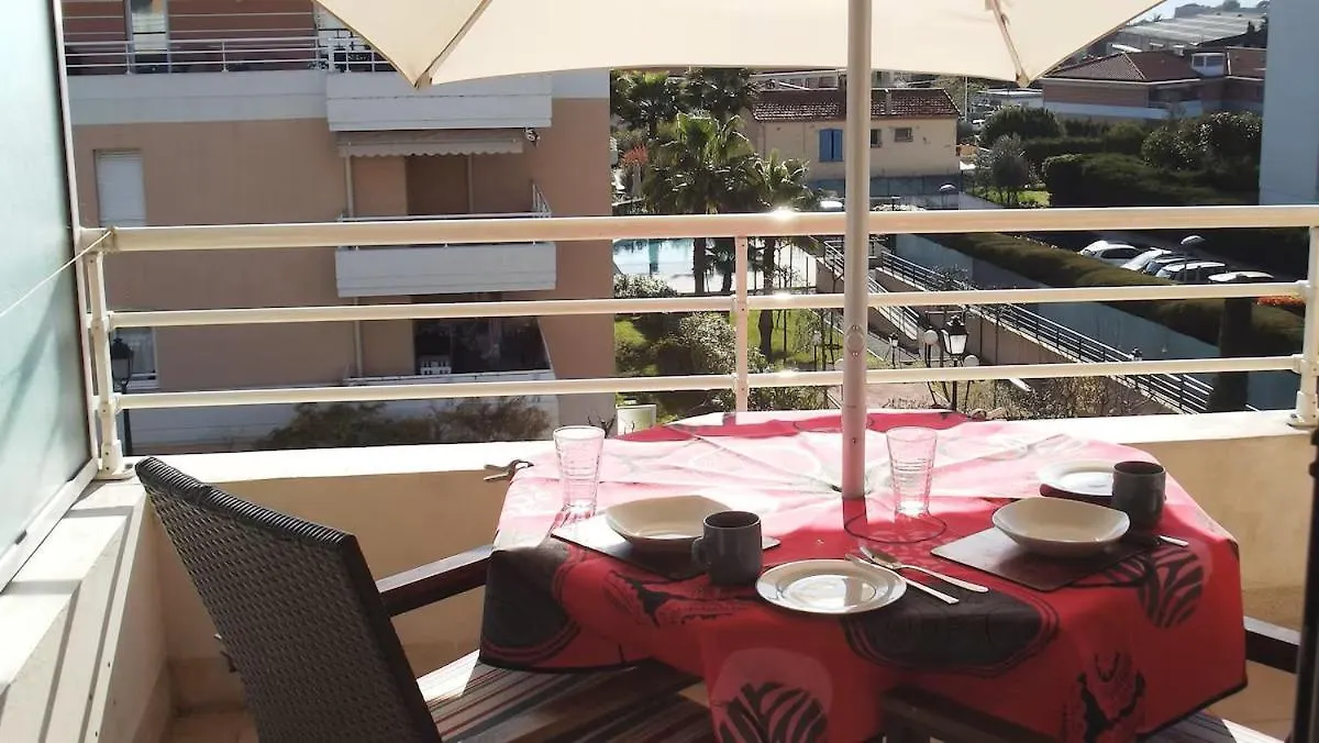 Award Winning With Pool And Sea Views Antibes