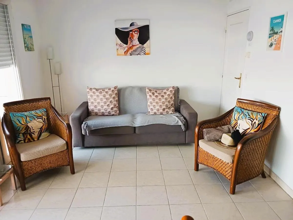 Award Winning With Pool And Sea Views Antibes